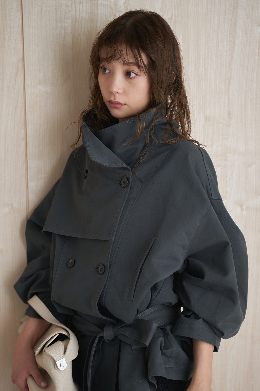 [SET]オーバーサイズダブルボタントレンチコート+クロシェナローマキシスカート(2set)