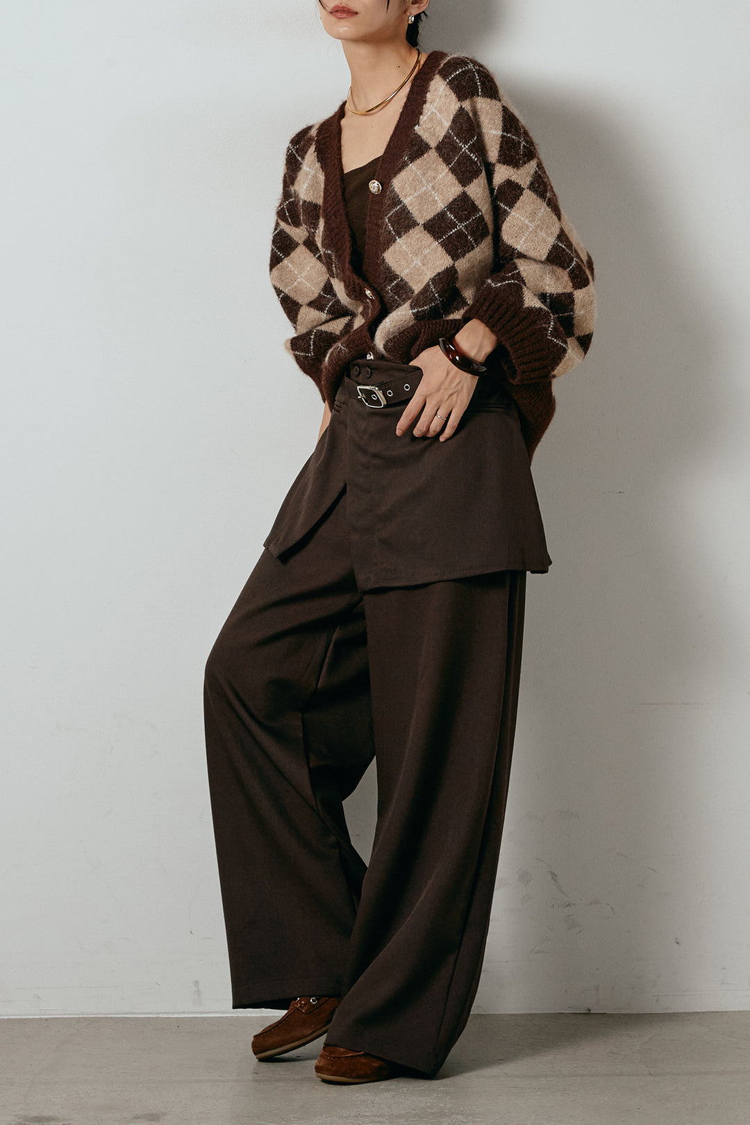 [SET]オーバーサイズ総柄Vネックニットカーディガン+ベルト付きウエストデザインパンツ(2set)
