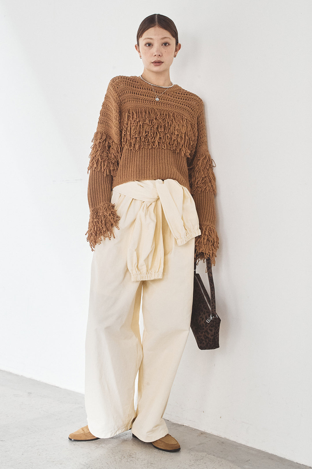 [SET]メッシュフリンジ切り替えプルオーバー+合繊ツイルスタンドウエスト巻きジョガーパンツ(2set)