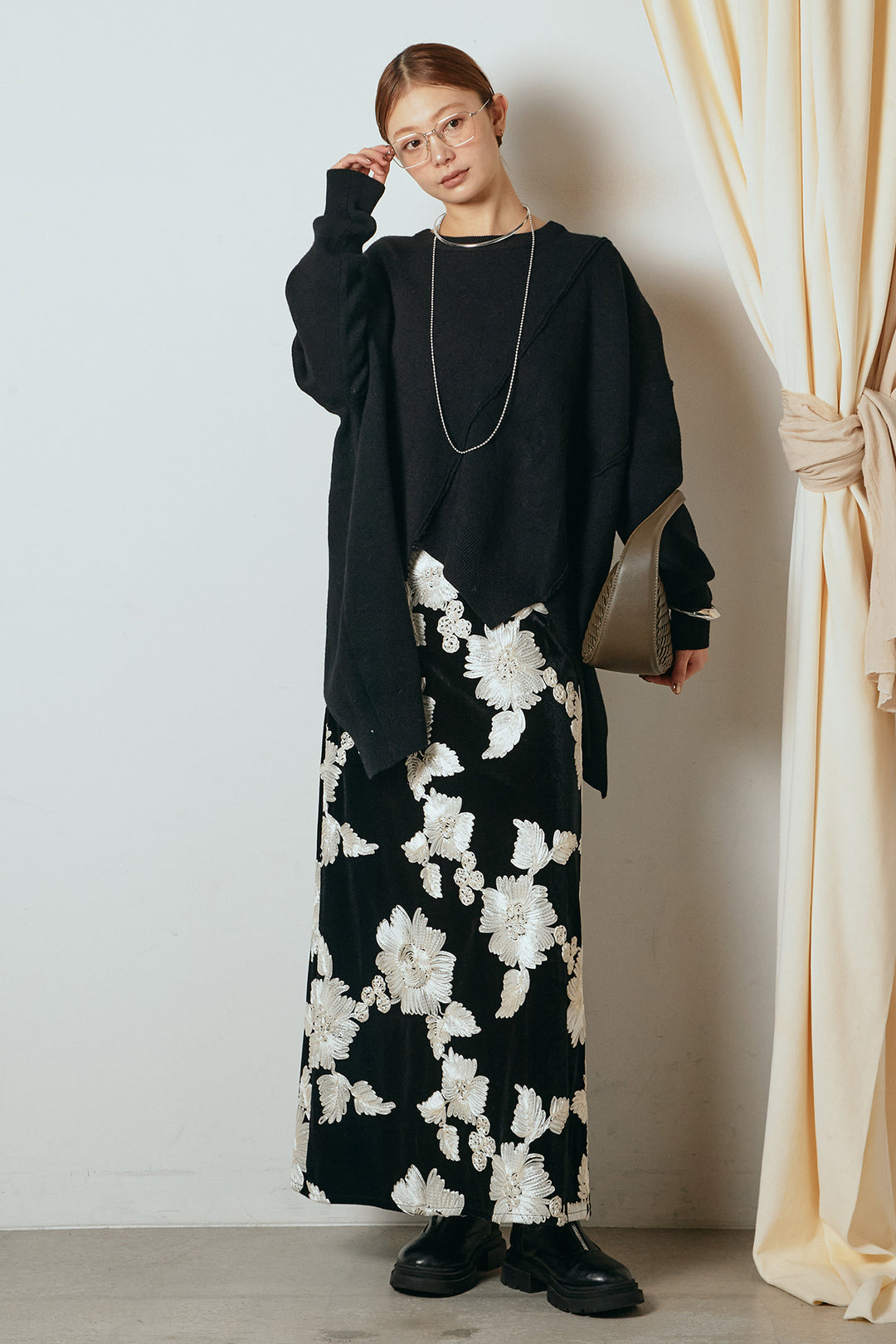 【着回しセット】[SET]アシンメトリーデザインニットトップス+センターラインニットパンツ+フラワー刺繍ワイドスカート(3set)