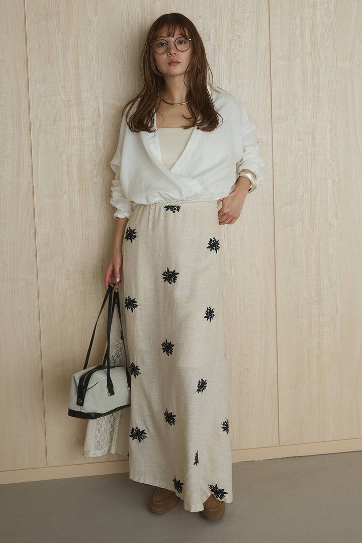 [SET]麻混襟付きトップス+レースコンビフラワー刺繍柄スカート(2set)