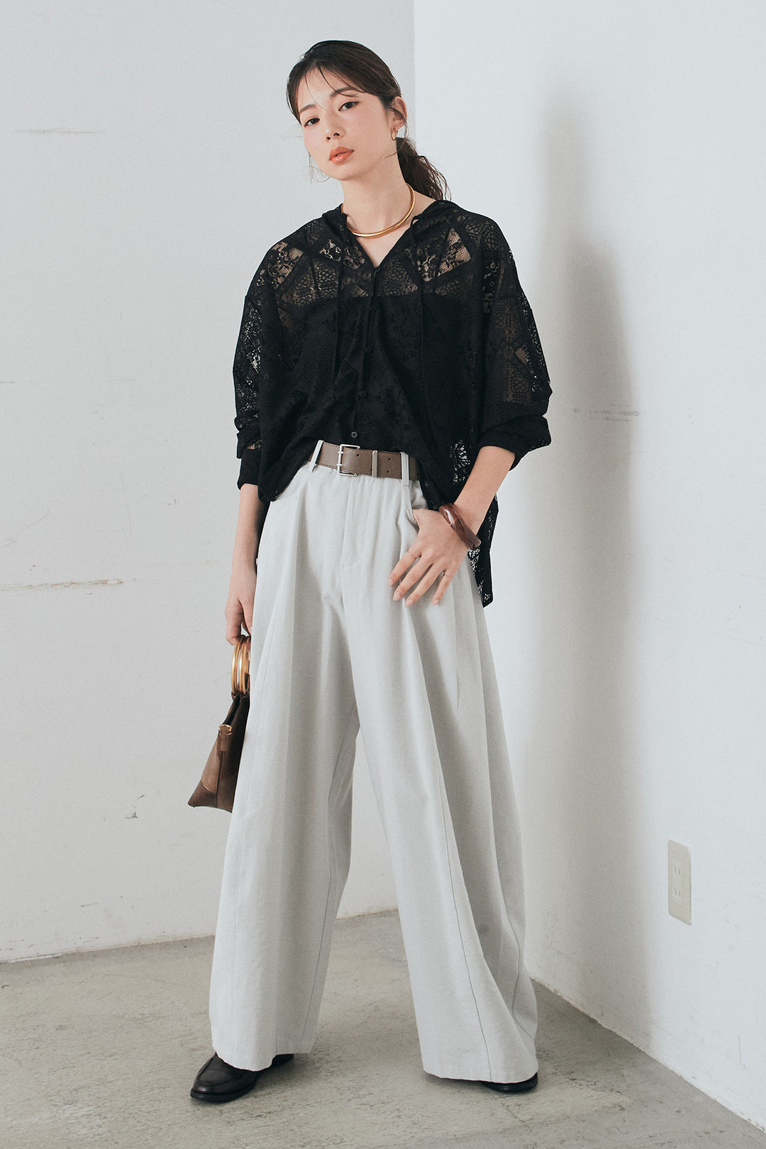 [SET]ブロックレースフード付きブラウス+ベルト付きサイドタックワイドパンツ(2set)