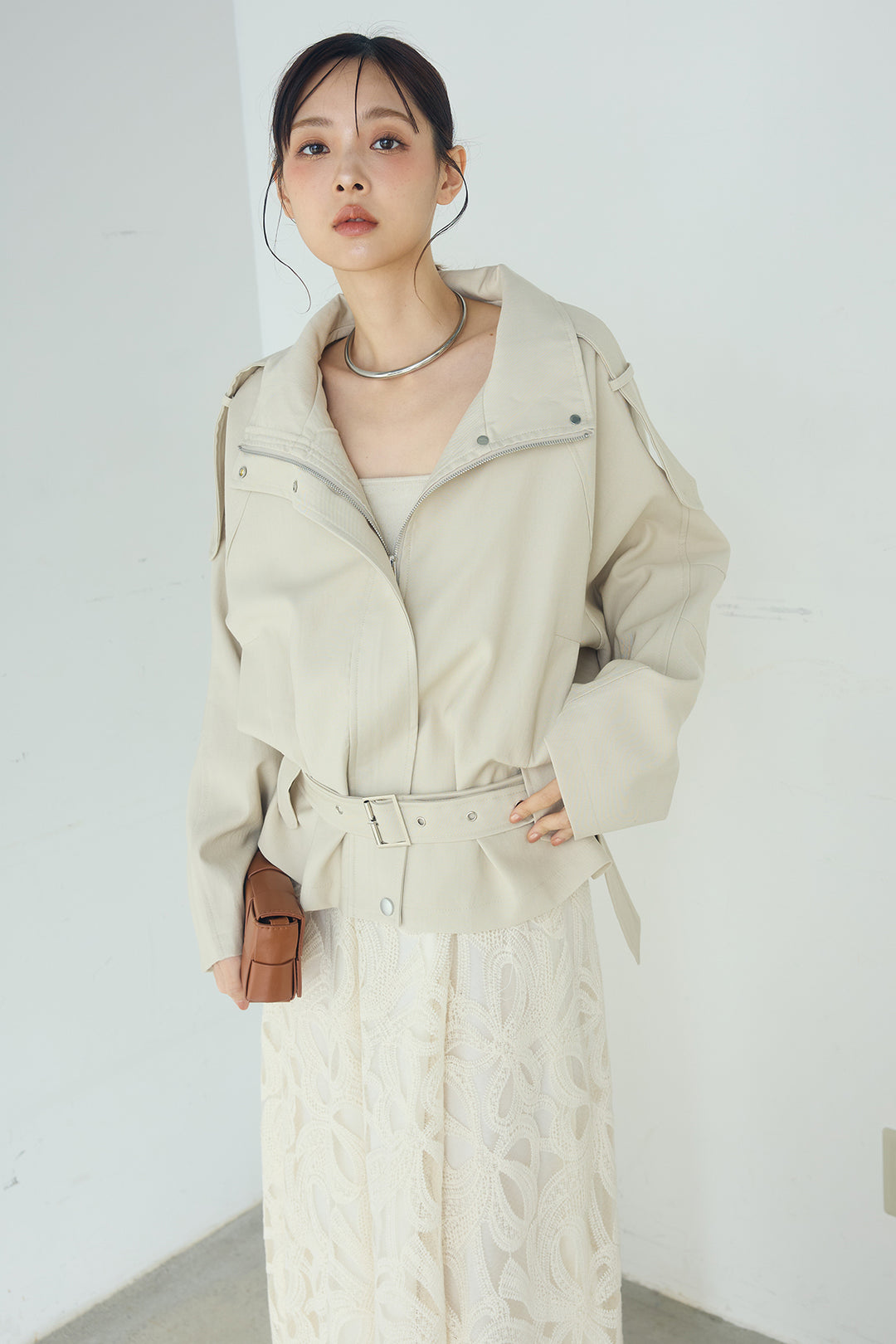 [SET]ベルト付きスタンドネックアウター+ニュアンス柄刺繍スカート(2set)