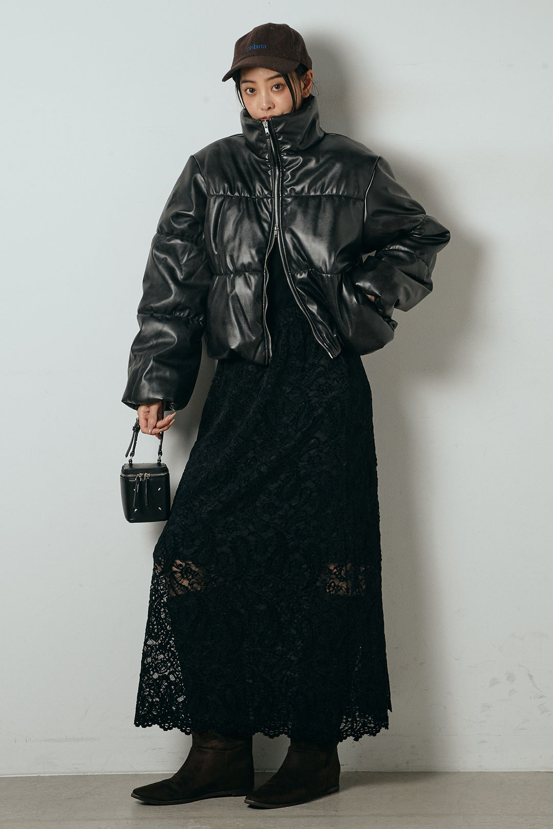 [SET]レザーライクWジップスタンドカラー中綿ブルゾン+総レース刺繍スカート(2set)
