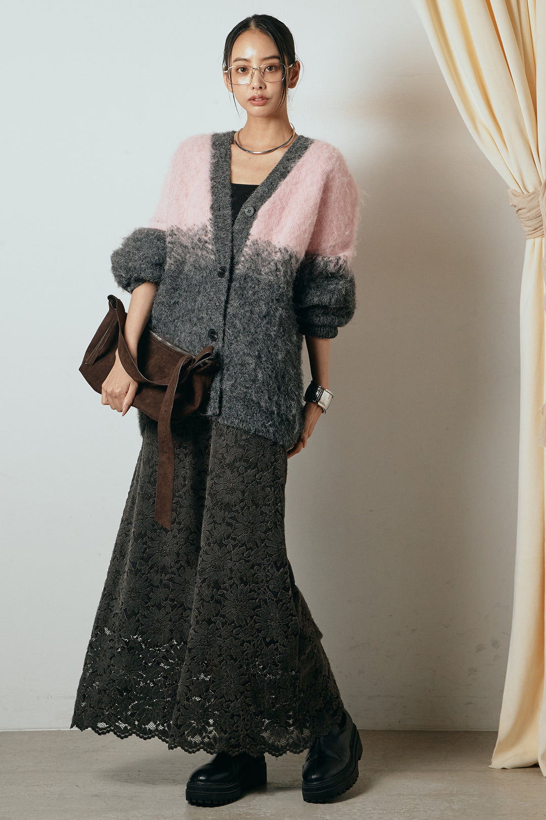 [SET]起毛グラデーションニットカーディガン+花柄刺繍ベロアフレアスカート(2set)