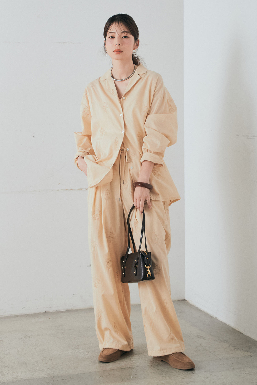 [SET]刺繍ローンオープンカラーシャツ+刺繍ローンタックイージーパンツ(2set)