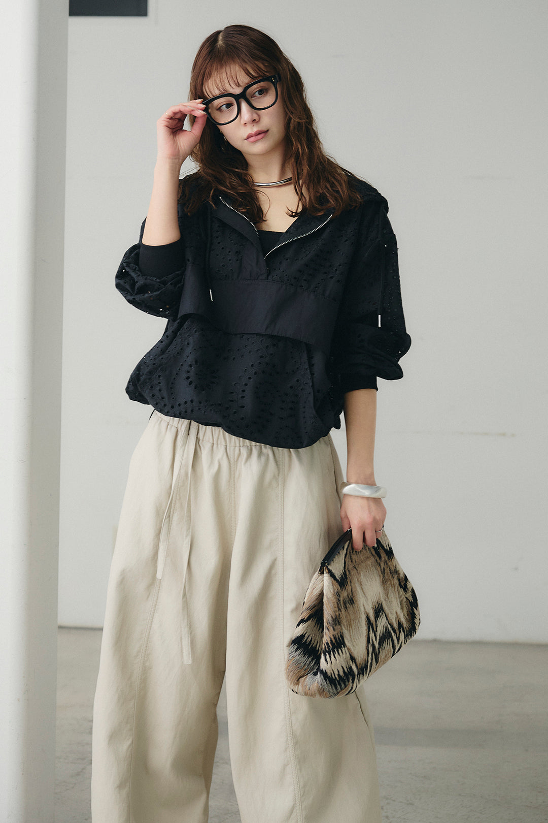 [SET]レースハーフジップアップフーディー+フェイクレザーカーブワイドパンツ(2set)