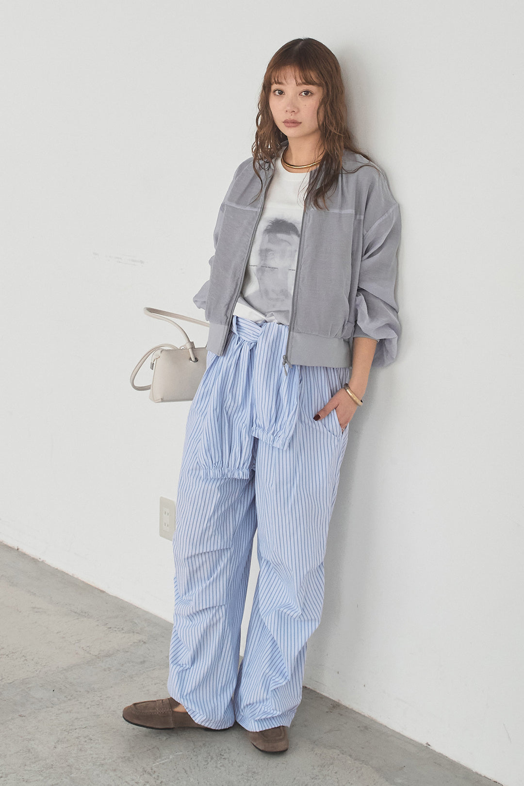 [SET]長袖アソートフォトTシャツ+ストライプウエスト巻きジョガーパンツ(2set)