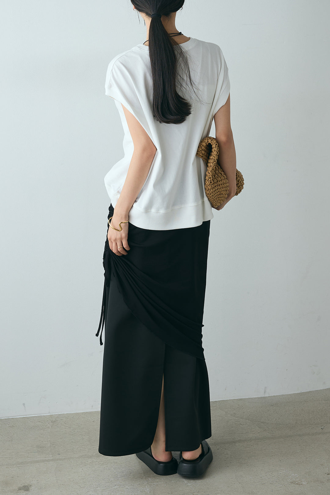 [SET]サガラ刺繍フレンチスリーブTシャツ+シアーレイヤードタイトスカート(2set)