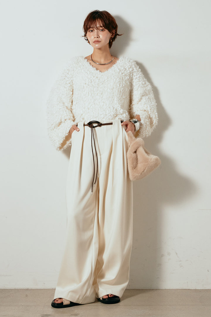 [SET]深Vネックチョウチョヤーンニットトップス+細フェイクレザーベルト付きワイドタックパンツ(2set)