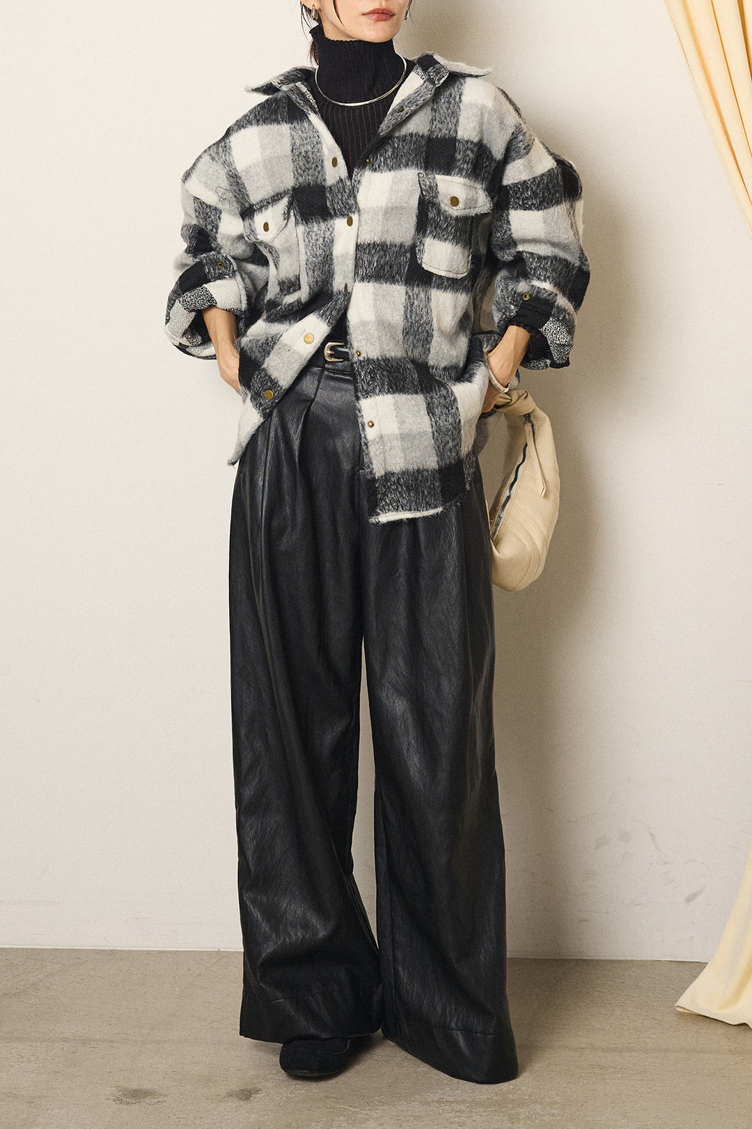 [SET]起毛チェック柄ポケットアウター+ベルト付きレザーライクタックパンツ(2set)