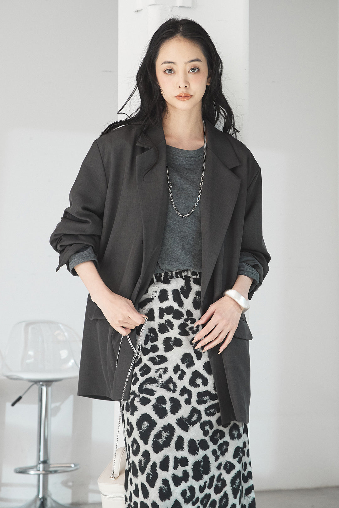 [SET]ルーズシルエットダブルテーラードジャケット+ストレッチロングTシャツ+レオパードサテンナロースカート(3set)