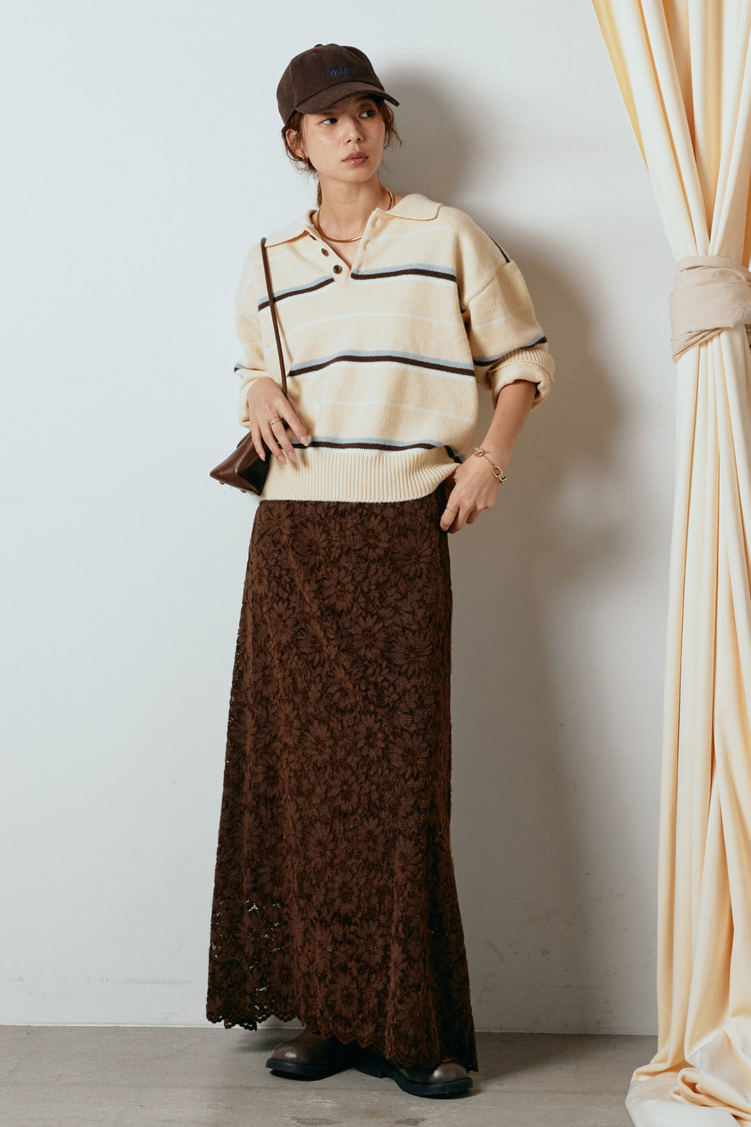 [SET]襟付きマルチボーダーニットポロトップス+花柄刺繍ベロアフレアスカート(2set)