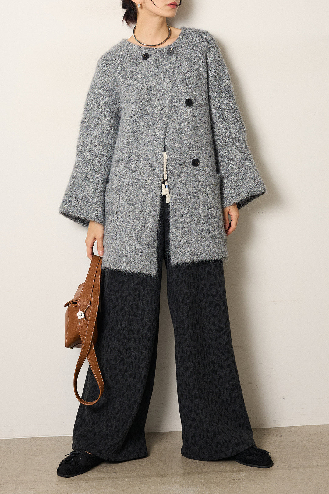 [SET]アシンメトリーボタンニットカーディガン+レオパードジャガードニットパンツ(2set)