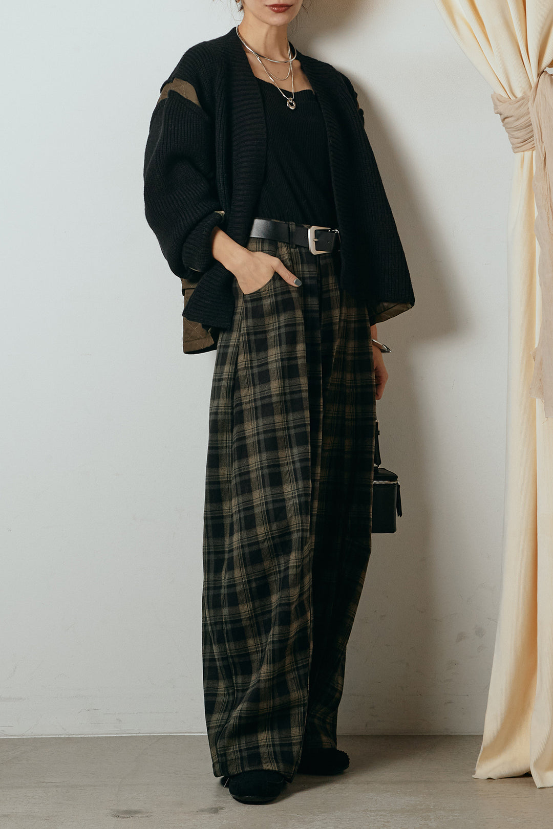[SET]キルティング切り替えニットカーディガン+ベルト付きタータンチェックカーブワイドパンツ(2set)