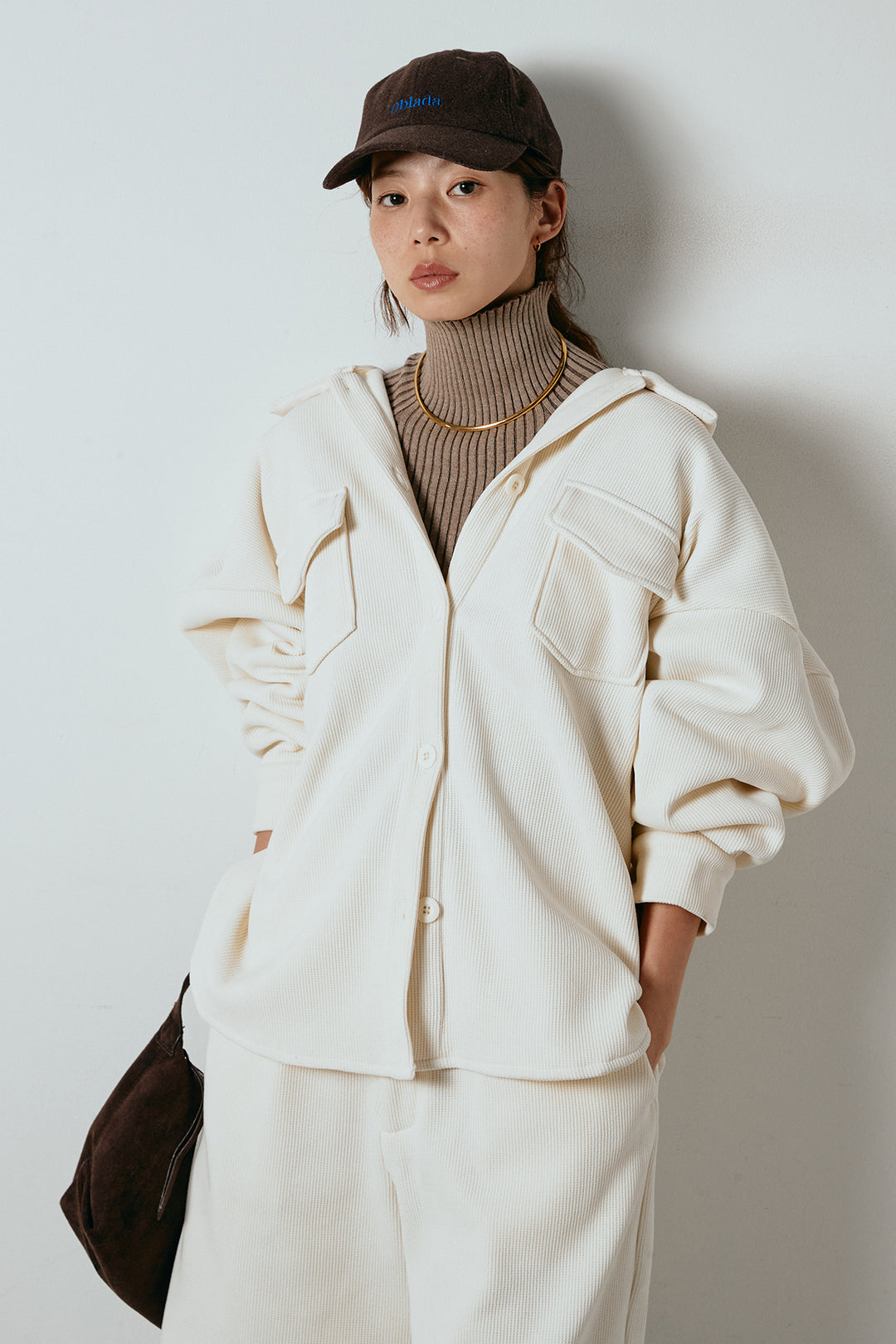 [SET]襟付きコーデュロイポケットシャツ+リブニットシームレスタートルプルオーバー+リラックスコーデュロイハーフパンツ(3set)