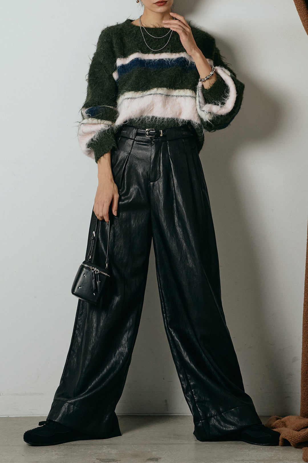 [SET]起毛配色マルチボーダーニットトップス+ベルト付きレザーライクタックパンツ(2set)