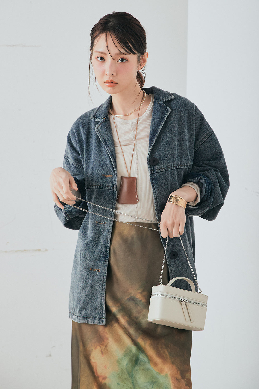 [SET]オーバーデニムジャケット+ニュアンス柄サテンスカート(2set)