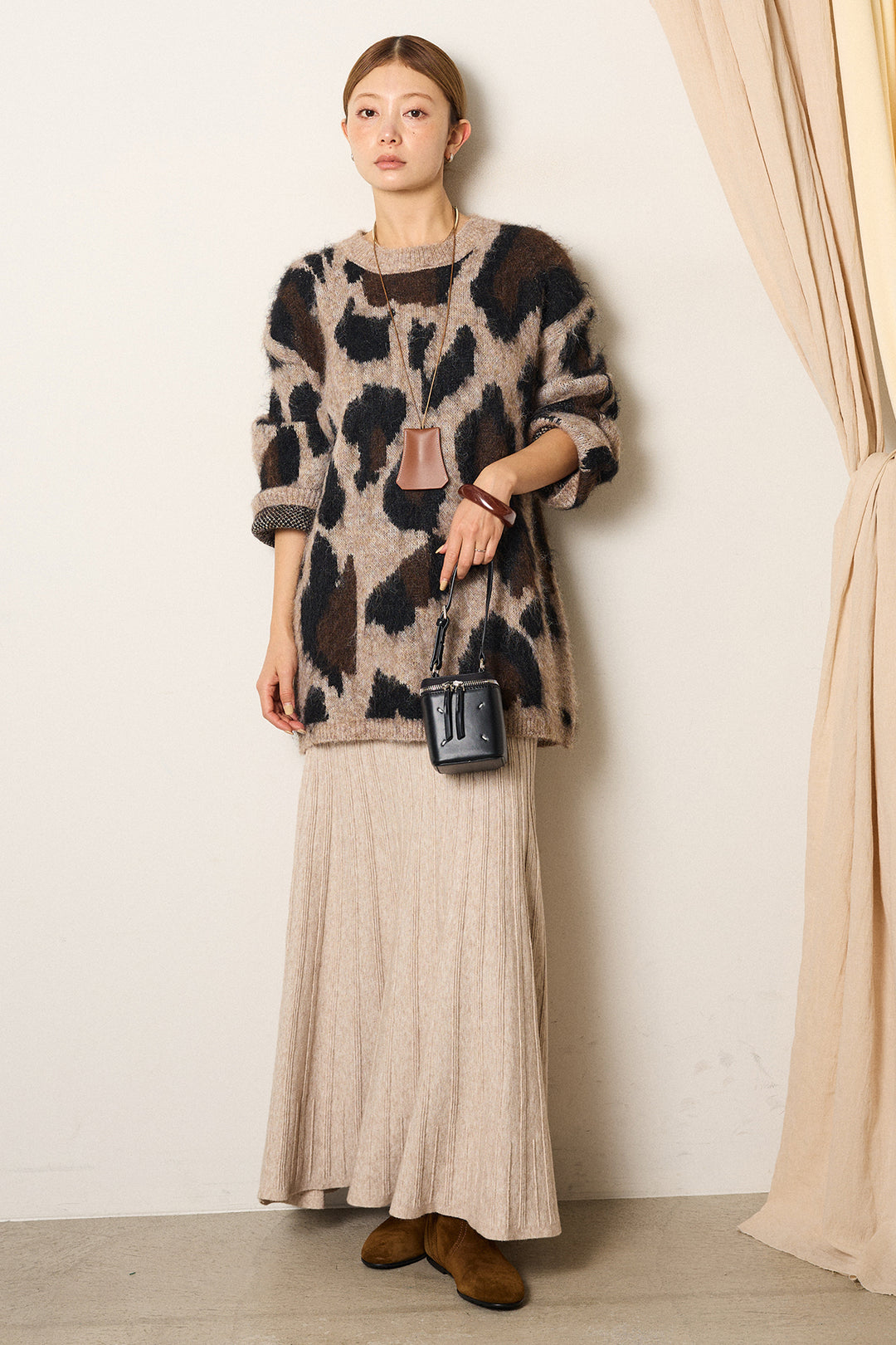 [SET]ルーズアニマルモヘアニットトップス+編み地切り替えフレアニットスカート(2set)