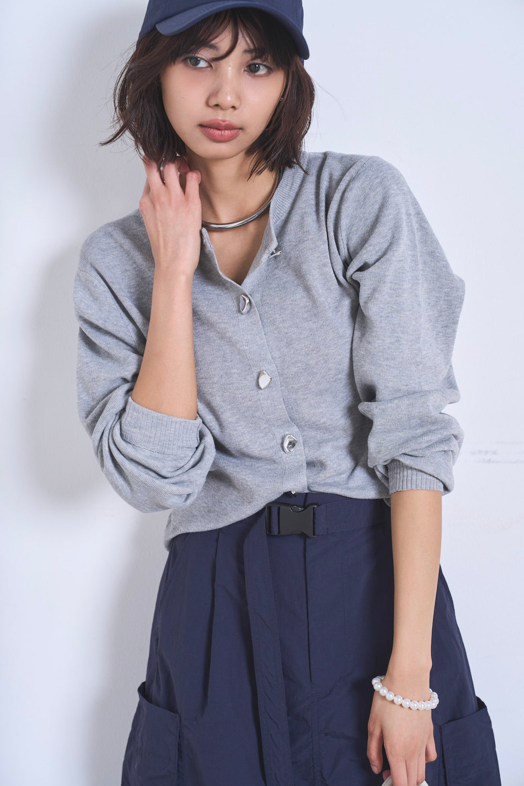 [SET]リサイクルポリニュアンス釦カーデ+撥水加工ナイロンスカート(2set)