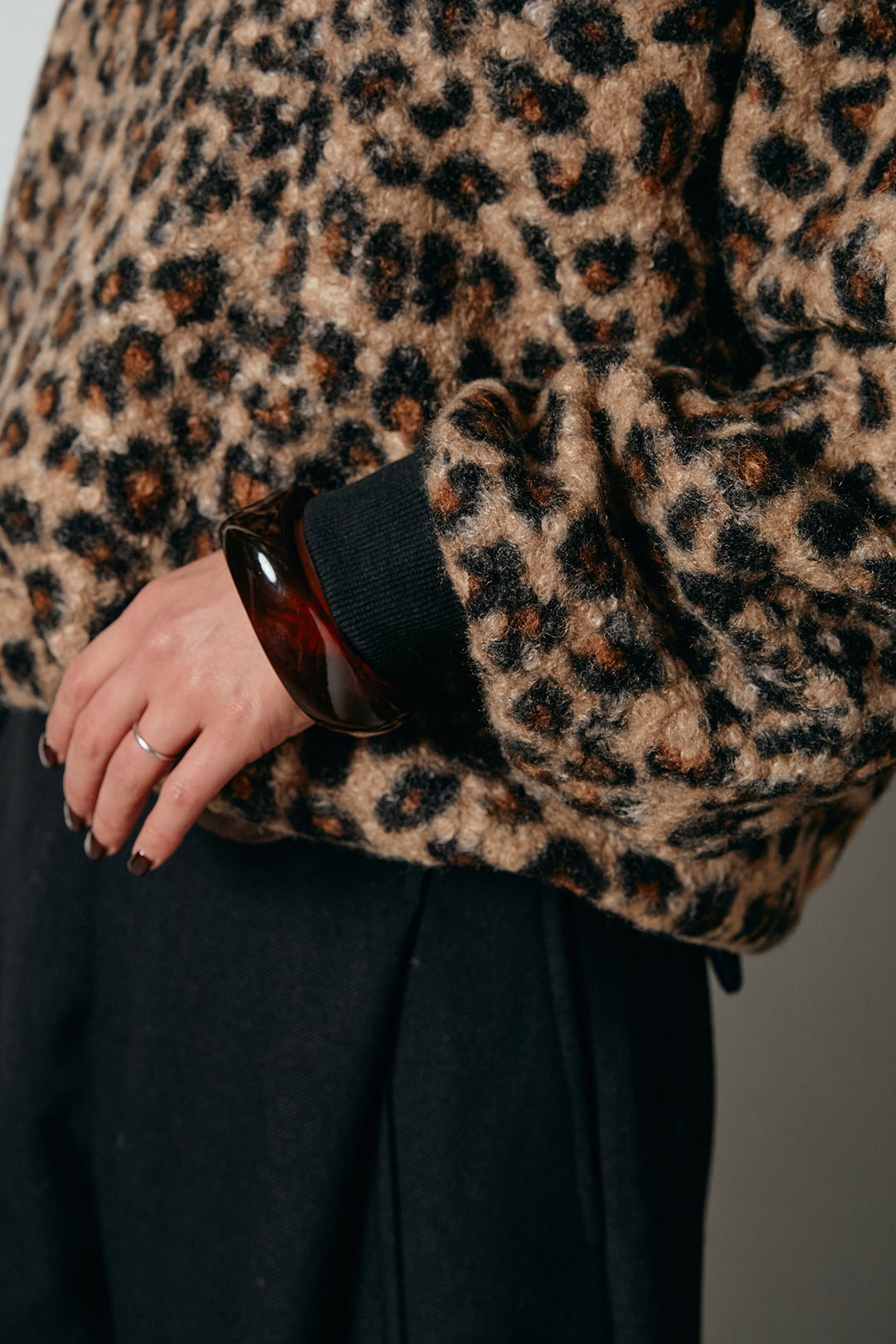 レオパード柄ボアトップス/コーヒー