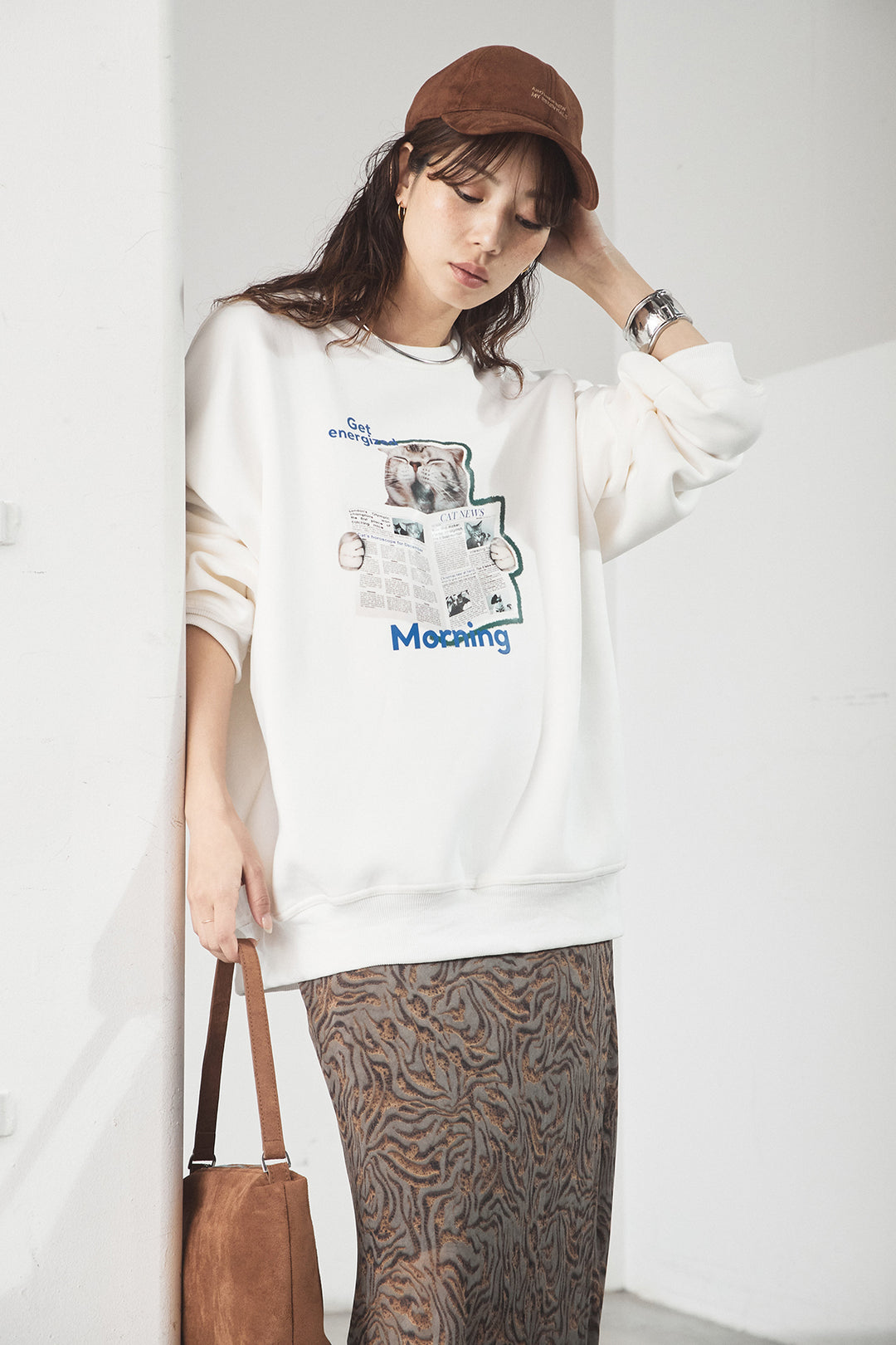 [SET]裏起毛モーニングキャットプリントスウェット+抽象柄ロングスカート(2set)