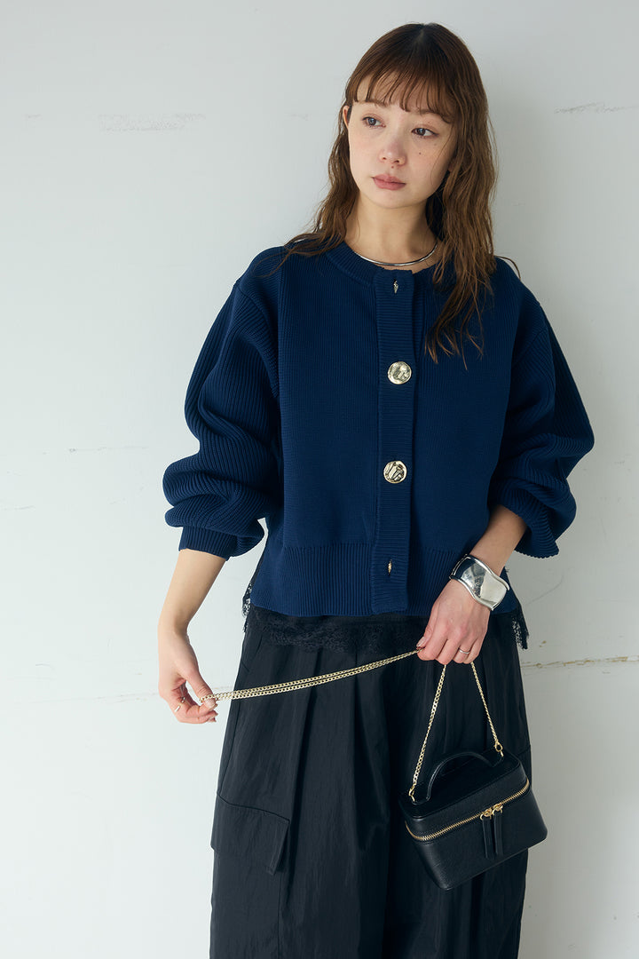 [SET]スポンディッシュBIGボタンクルーネックカーディガン+撥水ジョガーパンツ+ブロード切り替えぺプラムタンク(3set)