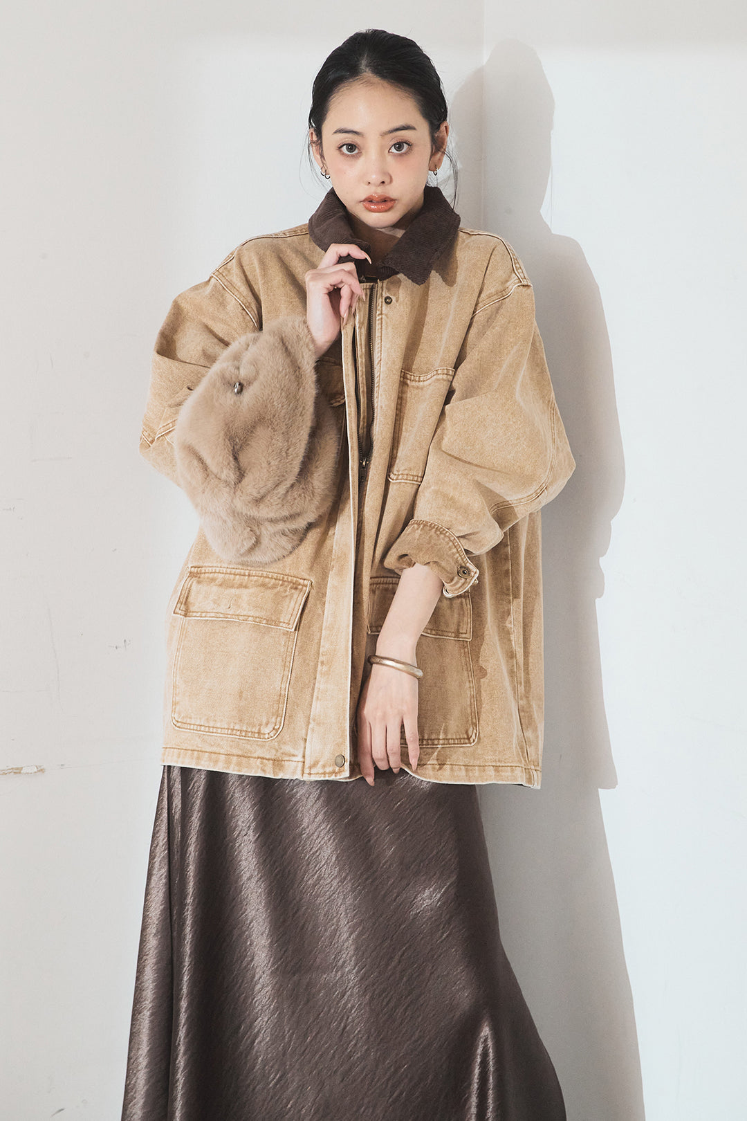 [SET]襟コーデュロイジップデニム調カバーオール+裾レースデザインサテンスカート(2set)