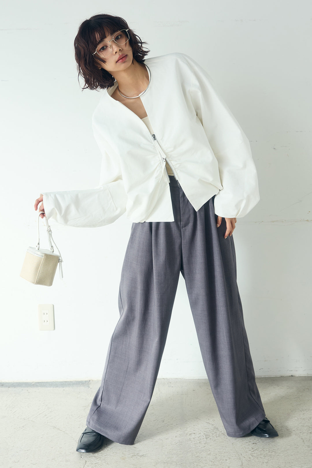 [SET]ノーカラーフロントギャザージップアウター+ツイルメニータックパンツ(2set)