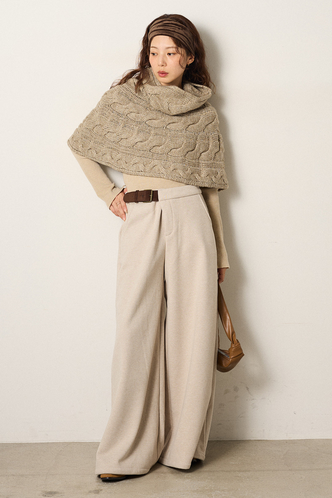 [SET]ケーブル編みケープレイヤードニット+サイドベルトパンツ(2set)