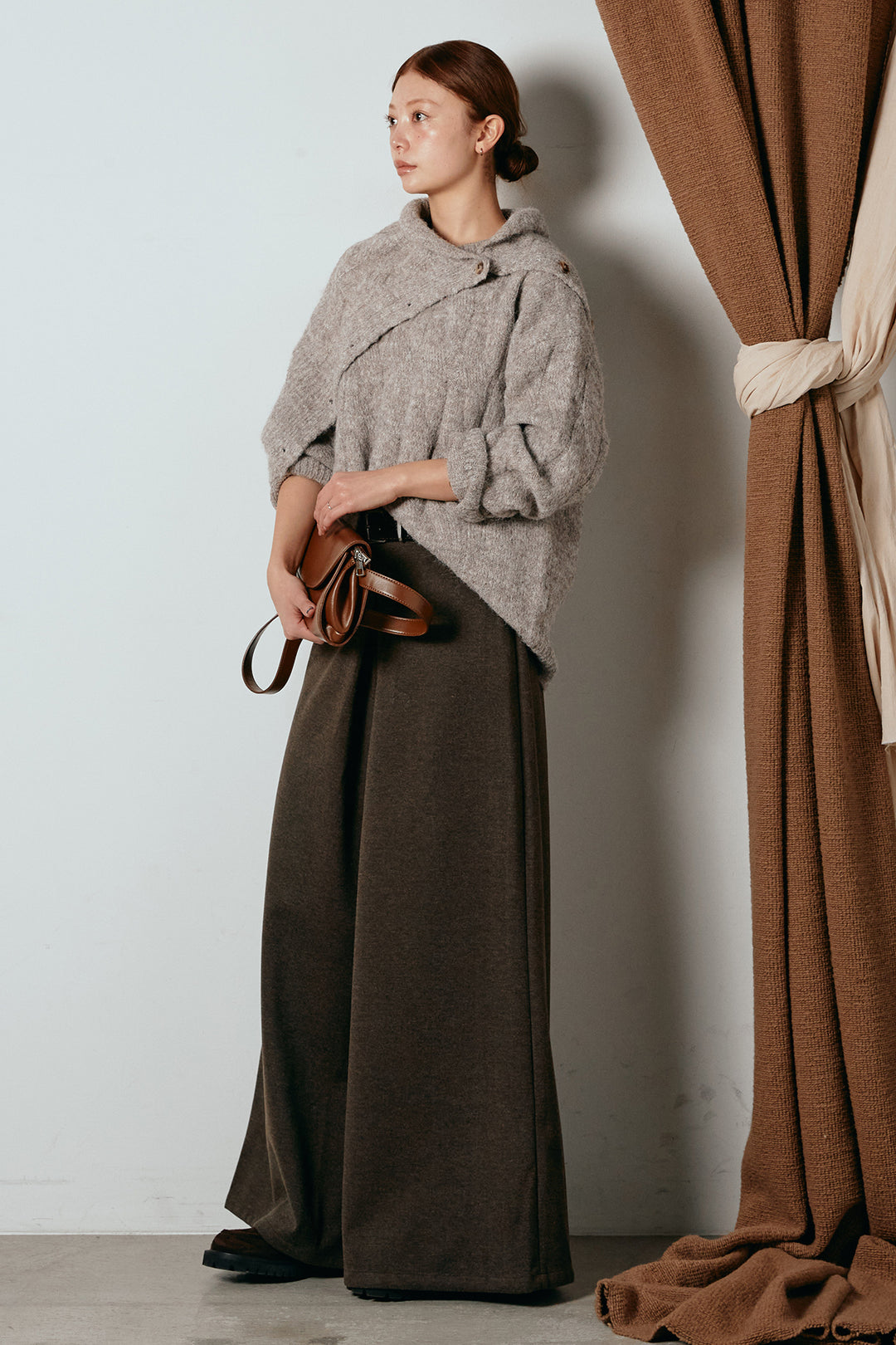 [SET]ケープデザインケーブルニットトップス+ベルト付きフロントタックデザインパンツ(2set)