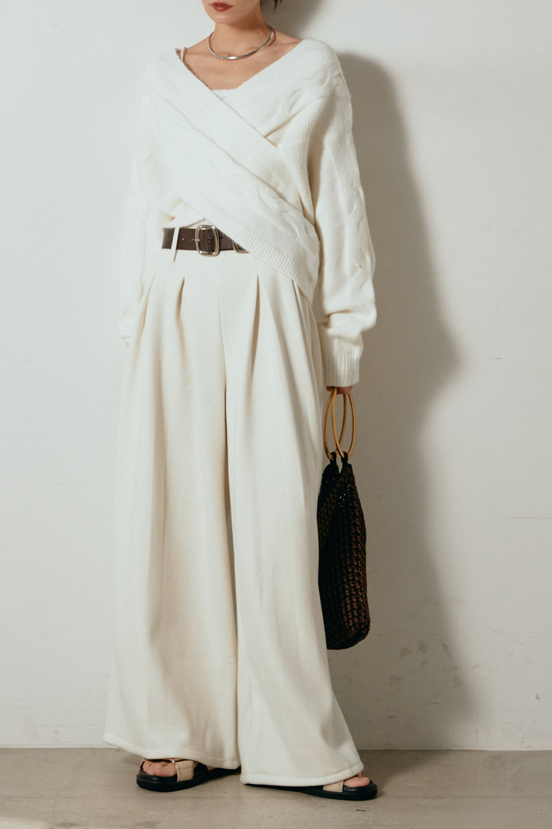 [SET]ケーブルカシュクールニットトップス+フェイクレザー太ベルト付きタックワイドパンツ(2set)