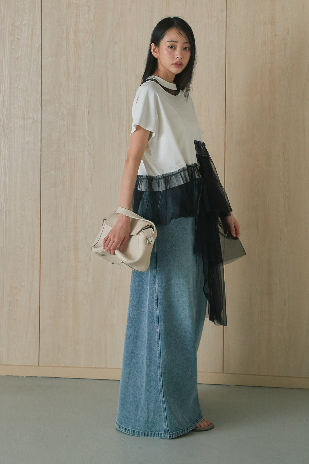 [SET]アシンメトリーチュールフリルTシャツ+デニムロングフレアスカート(2set)