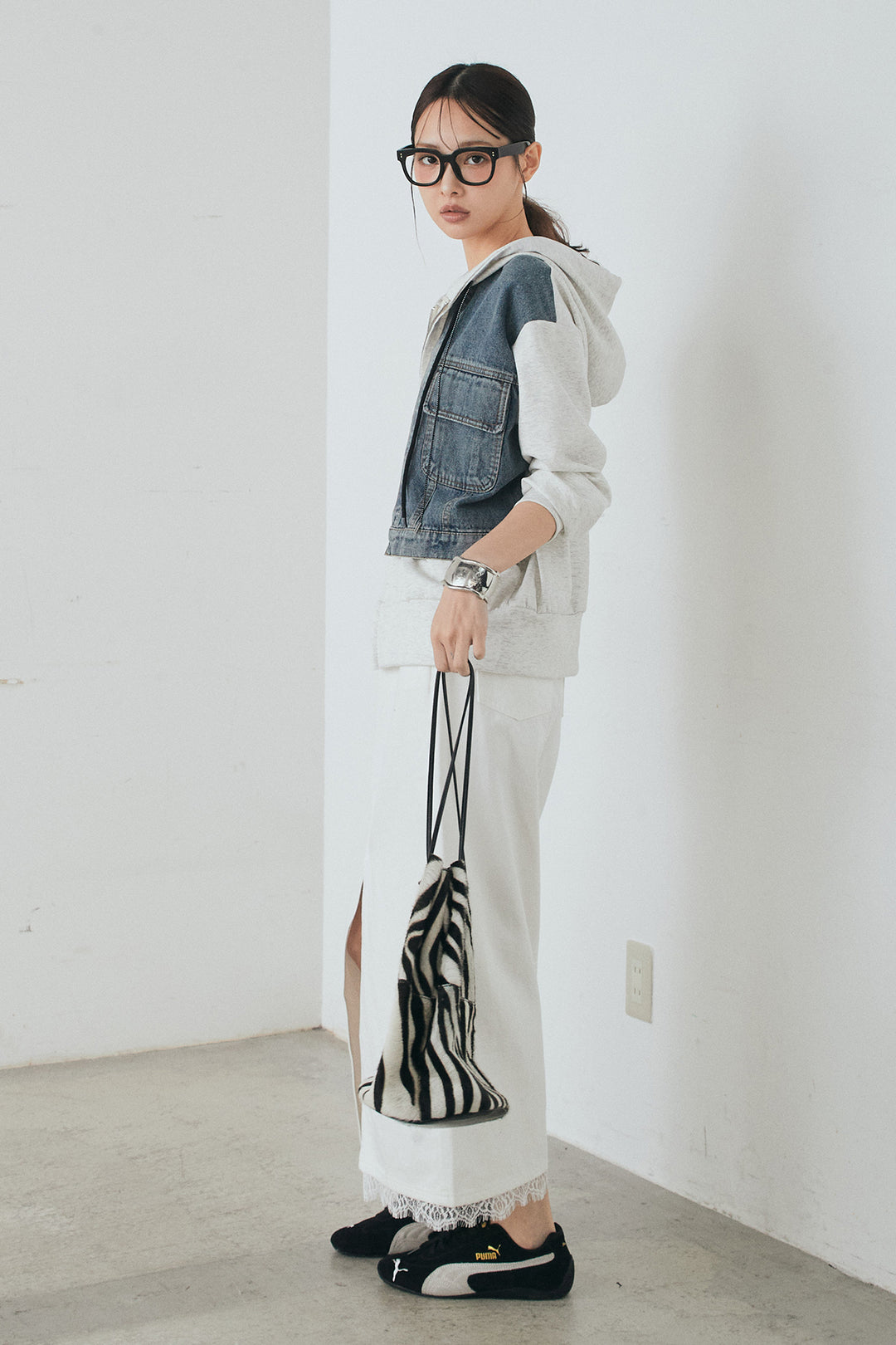 [SET]デニム切替ポンチダブルジップパーカー+裾レースデザインデニムスカート(2set)