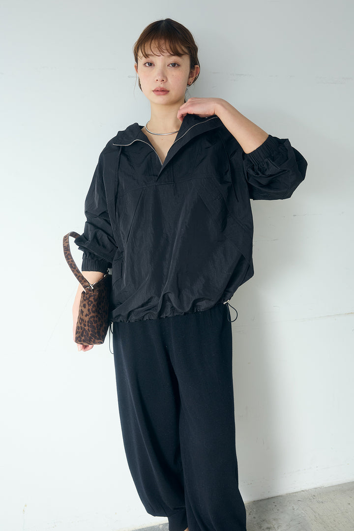 [SET]ナイロンフーディーブルゾンアウター+裾絞りリブニットパンツ(2set)