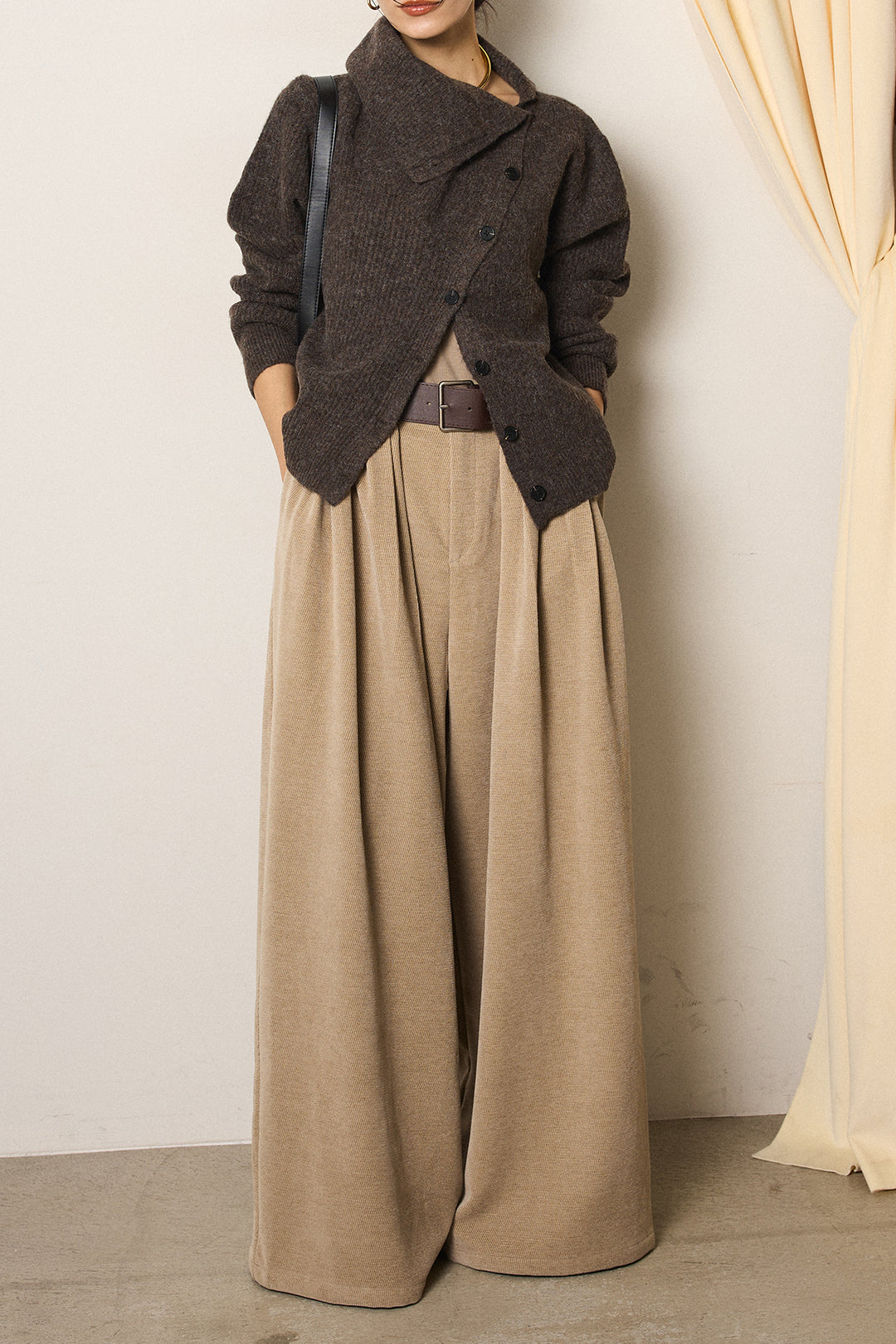 [SET]ボタンデザインネックニットプルオーバー+ベルトループコーデュロイワイドパンツ(2set)