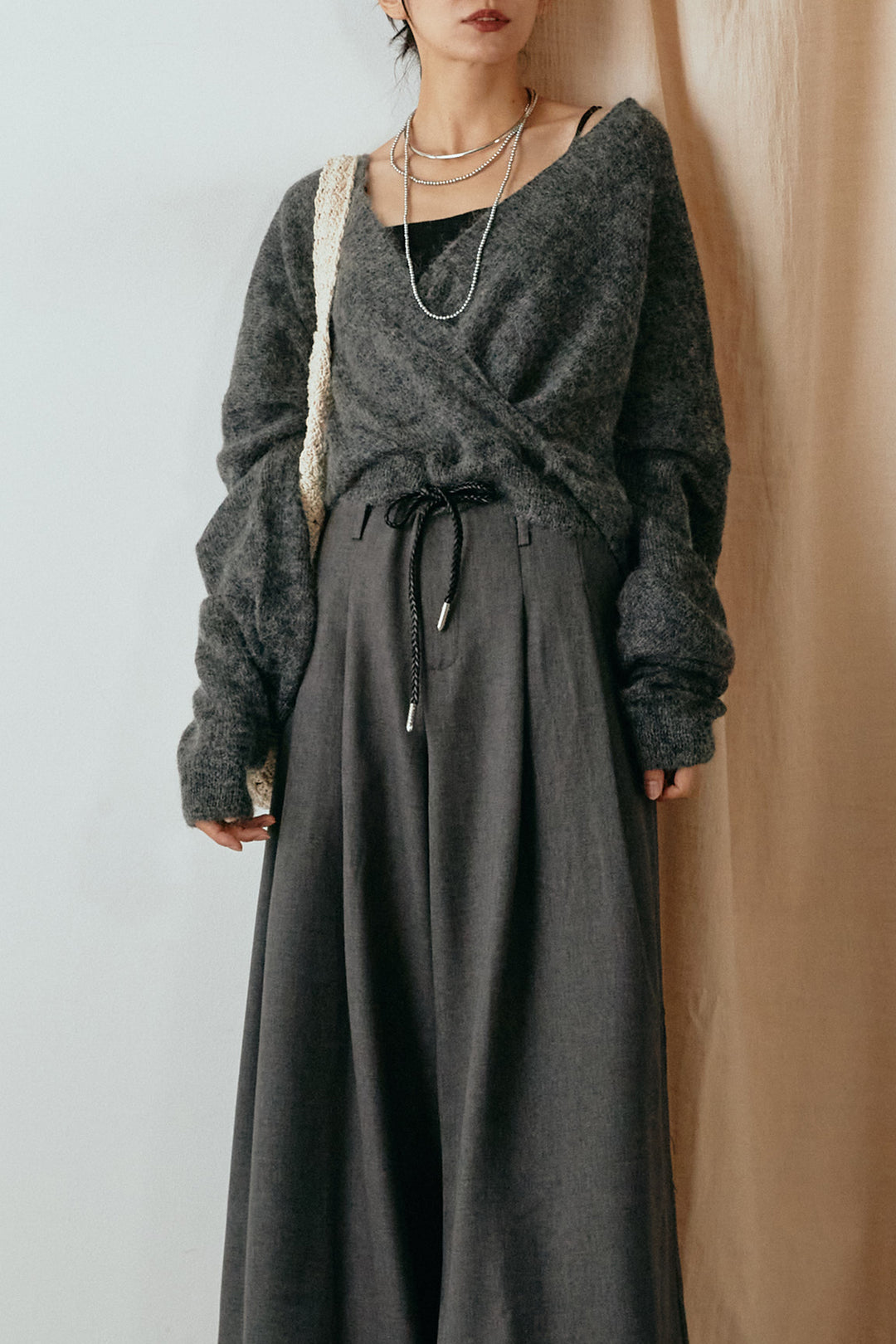 [SET]カシュクールデザインニット+細ベルト付きワイドパンツ(2set)