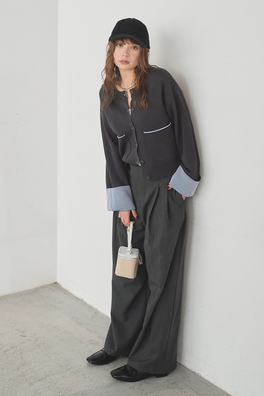 [SET]レーヨンポリダブルフェイスカーディガン+サイドベルトタック入りスラックス(2set)