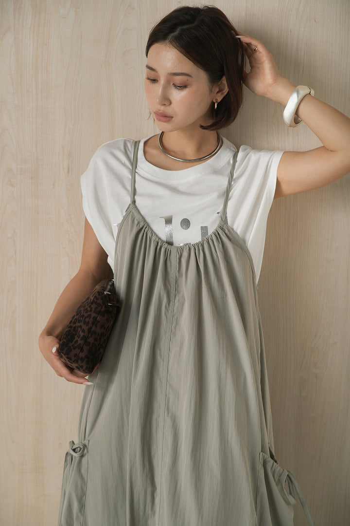 [SET]ビッグロゴプリントTシャツ+ポケット付きワッシャーキャミワンピ(2set)