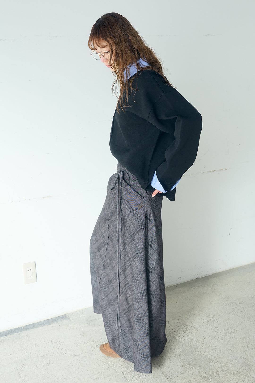 [SET]シャツレイヤード風カーディガン+タータンチェック柄フロントデザインスカート(2set)