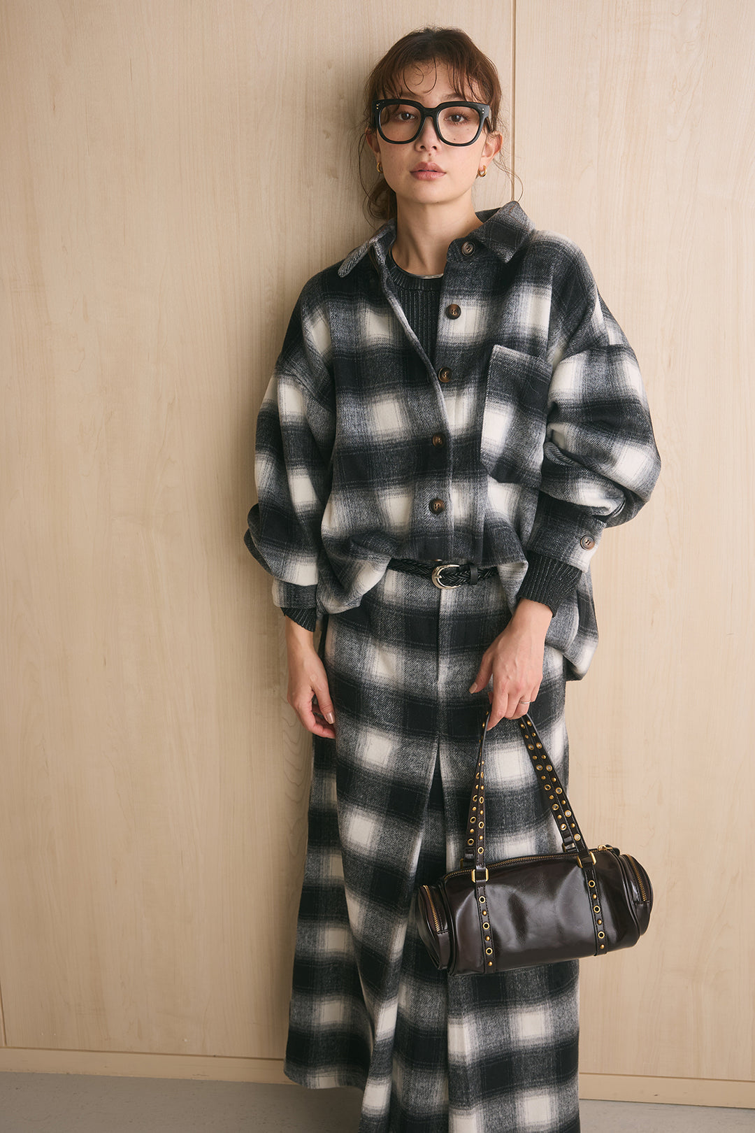 [SET]起毛チェック柄シャツジャケット+起毛チェック柄ボックスタックスカート+プレーティングクルーネックプルオーバー(3set)
