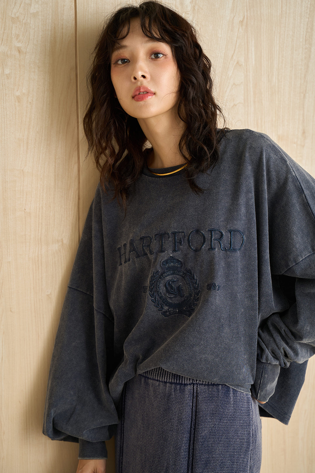 [SET]袖ボリュームHARTFORD刺繍Tシャツ+ピグメントリラックスニットスカート(2set)