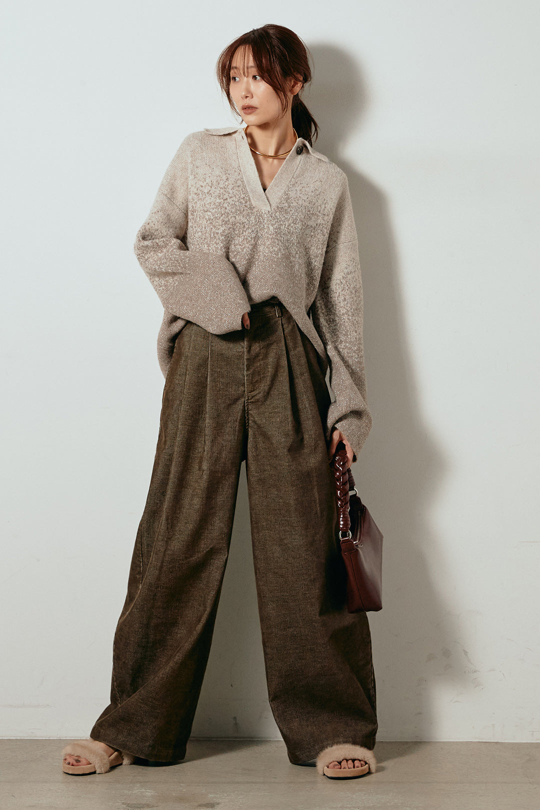 [SET]グラデーションラメニットキーネックプルオーバー+フロントタック入りコーデュロイパンツ(2set)