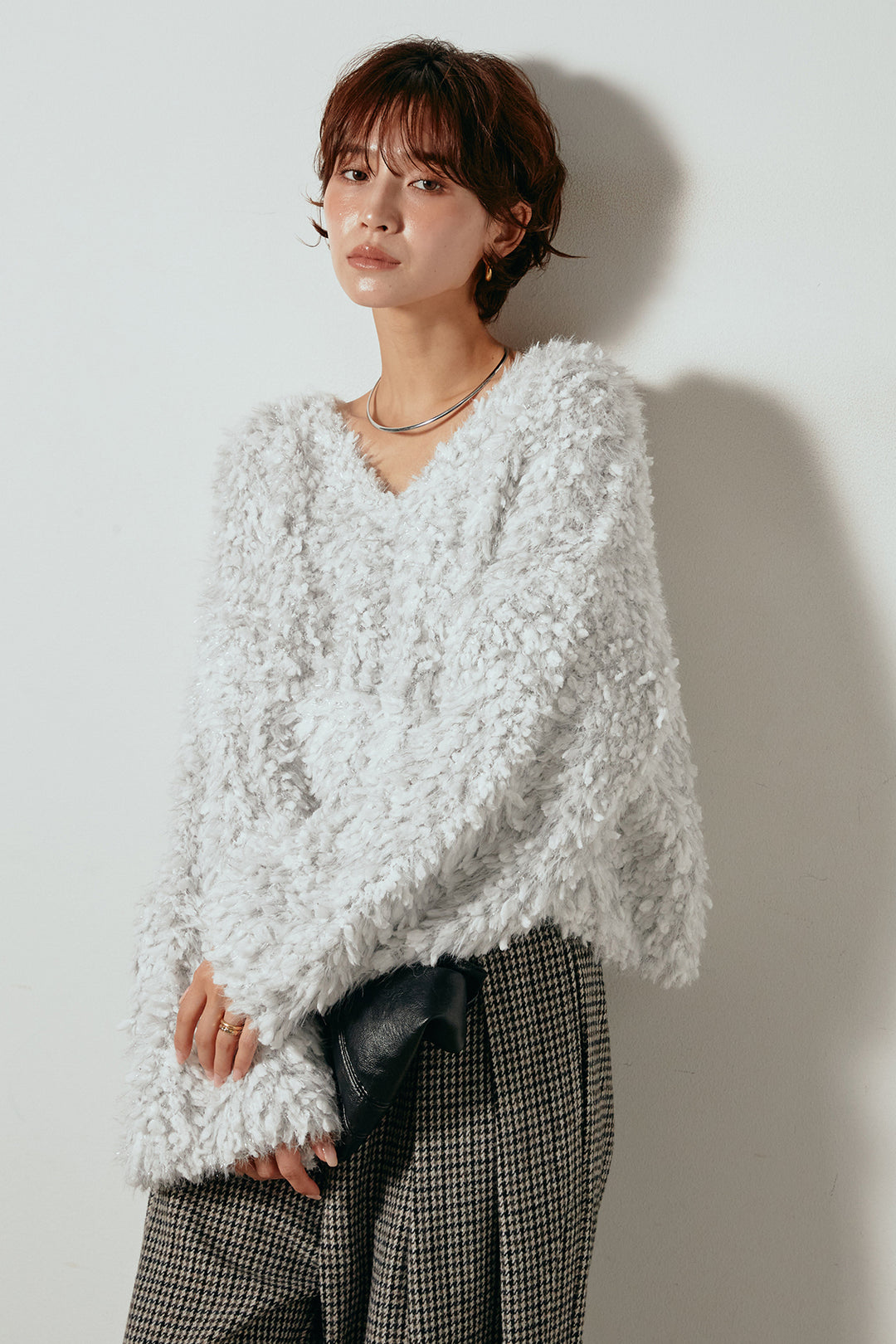 [SET]深Vネックチョウチョヤーンニットトップス+ガンクラブチェックタックパンツ(2set)