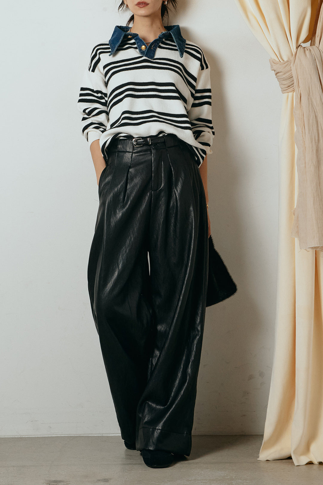 [SET]デニムレイヤード風ランダムボーダーニットプルオーバー+ベルト付きレザーライクタックパンツ(2set)