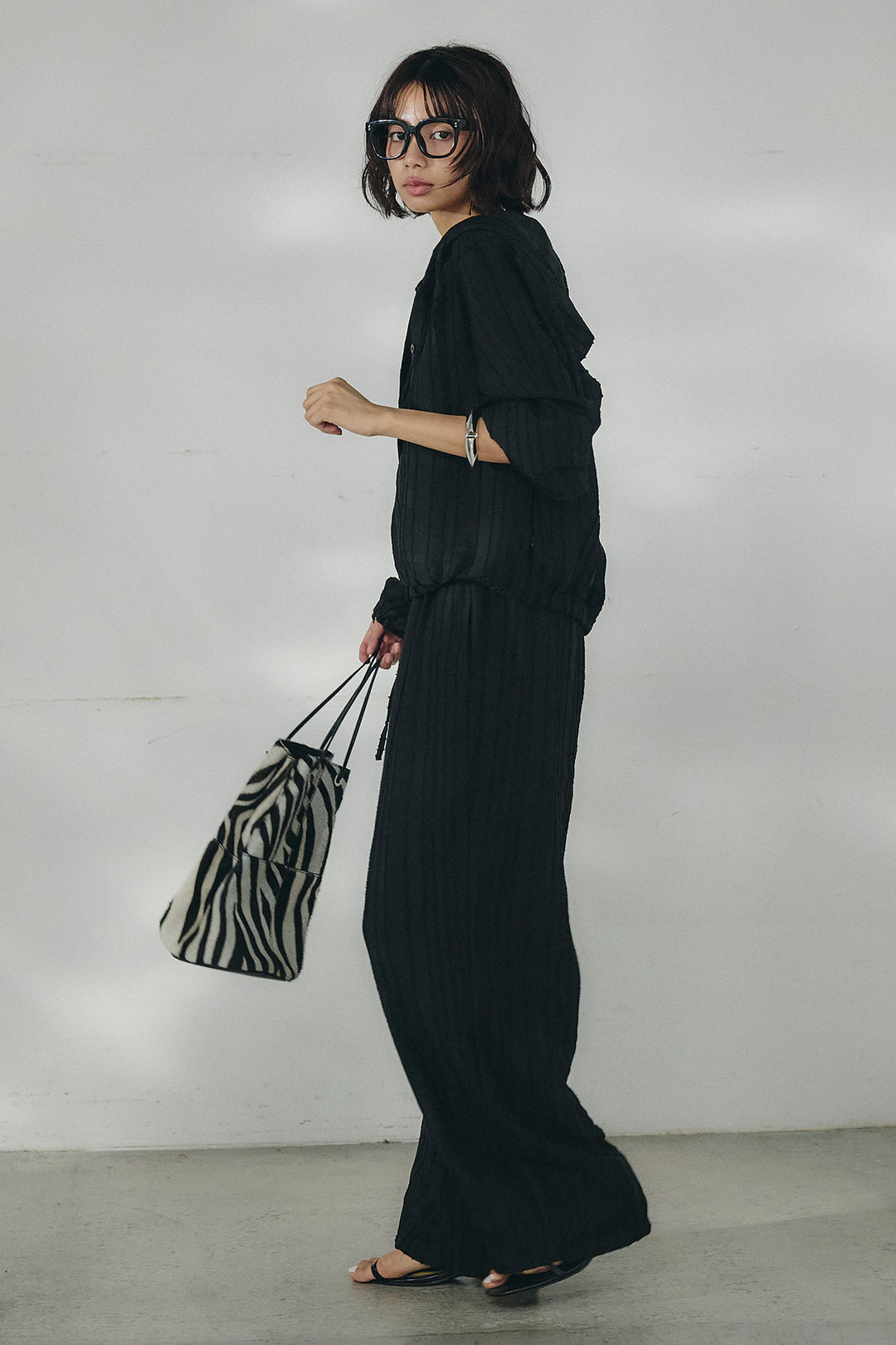 [SET]ストライプジャガードフードシャツ+ストライプジャガードロングイージーパンツ(2set)