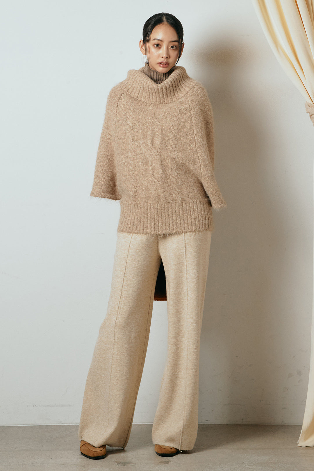 [SET]起毛ミディアムスリーブニットトップス+リブニットシームレスタートルプルオーバー+センターラインニットパンツ(3set)