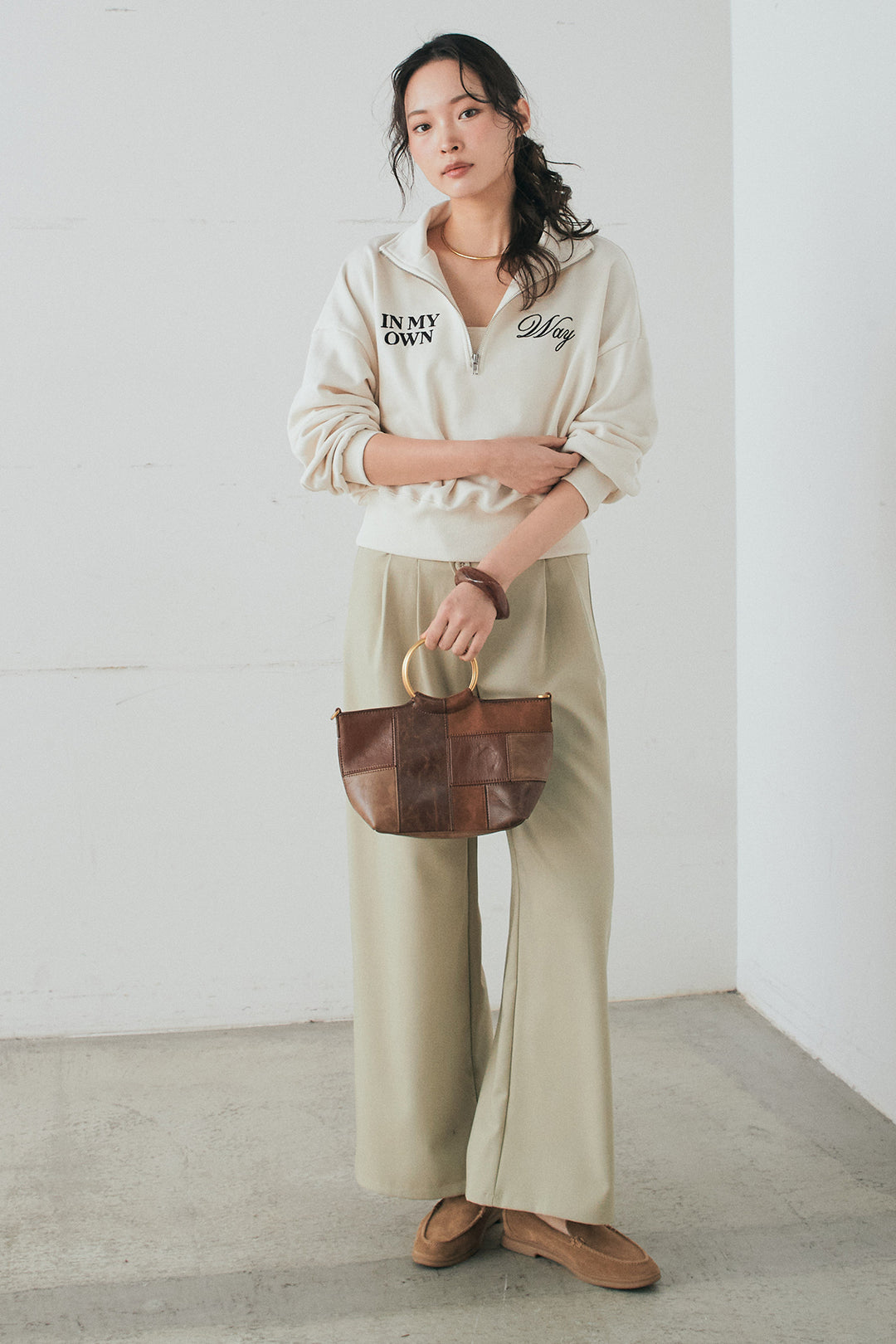 [SET]裏毛ロゴ刺繍ハーフZIPスウェット+斜めボタンタック入りスラックス(2set)