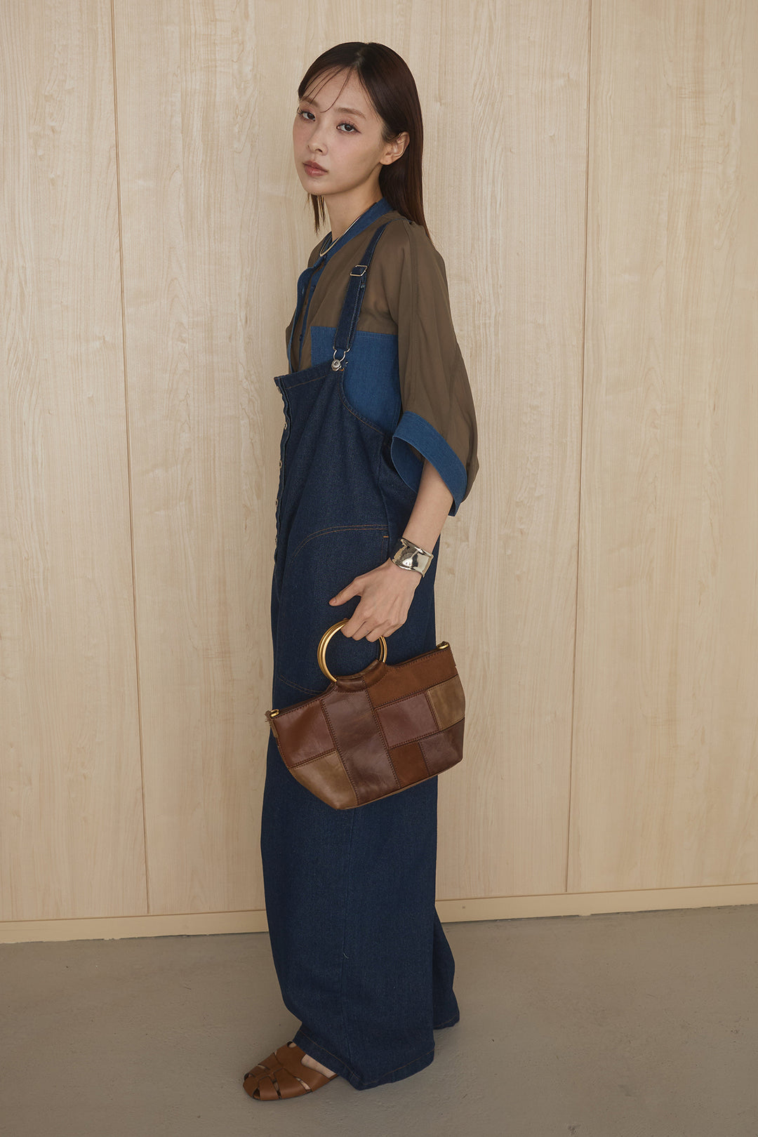 [SET]デニムライクビッグツーポケシアーシャツ+フロントボタンデニムサロペット(2set)