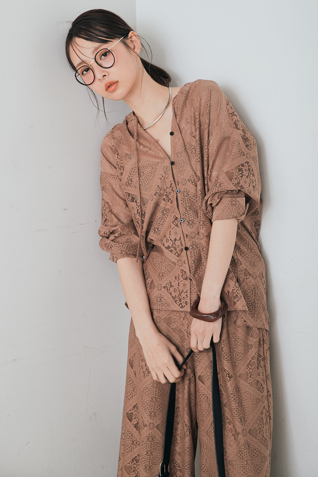 [SET]ブロックレースフード付きブラウス+リラックスブロックレースワイドパンツ(2set)